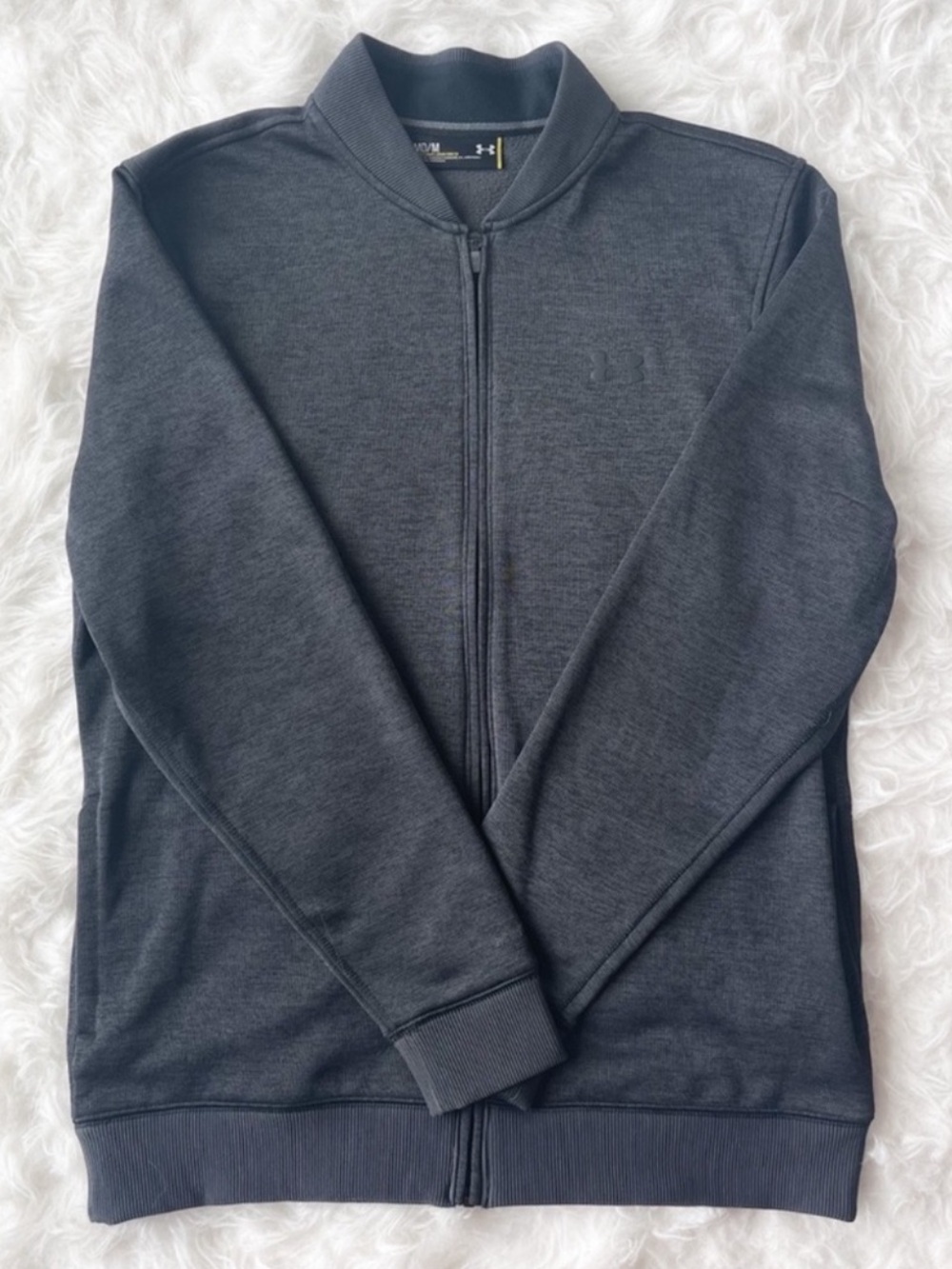 Under armour jackets size medium